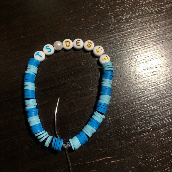Handcrafted Taylor Swift Debut Album Blue Clay bead Bracelet - Picture 3 of 3